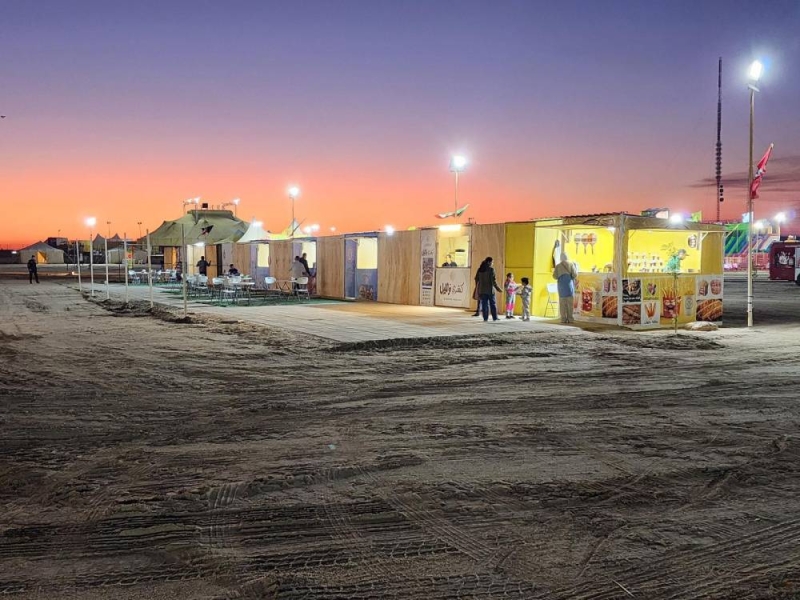 جانب من المخيم