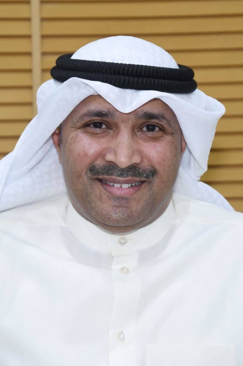 مدير المعرض خليفة الرباح
