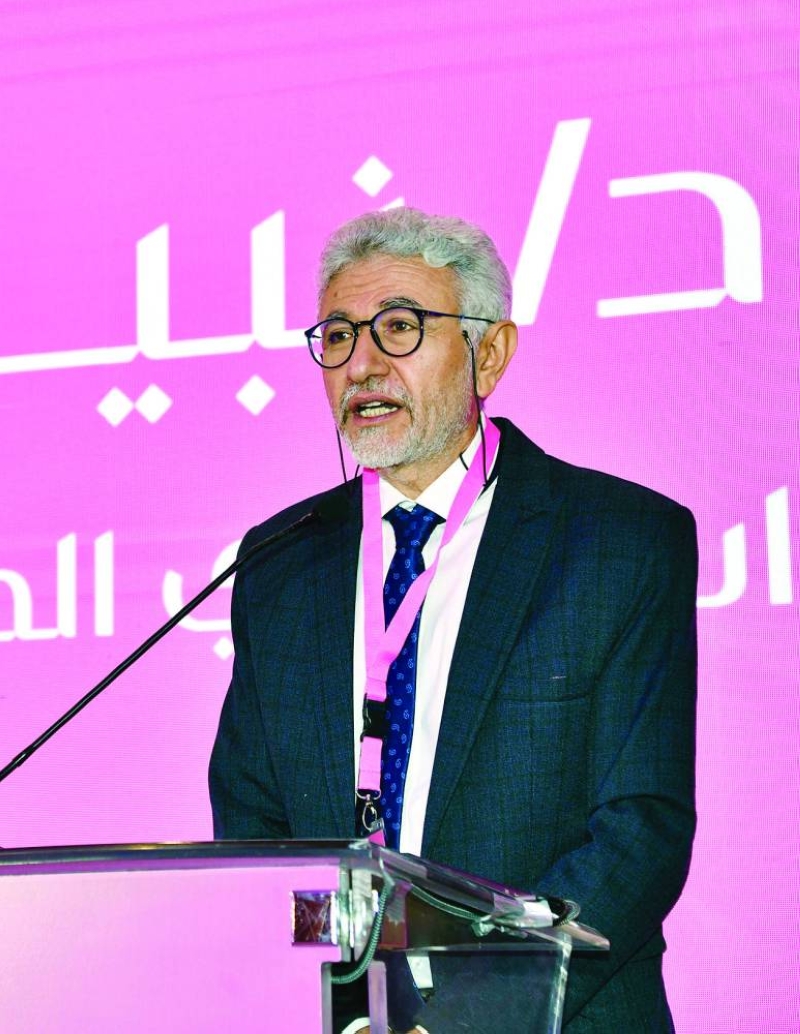 الدكتور نبيل القط يتحدّث