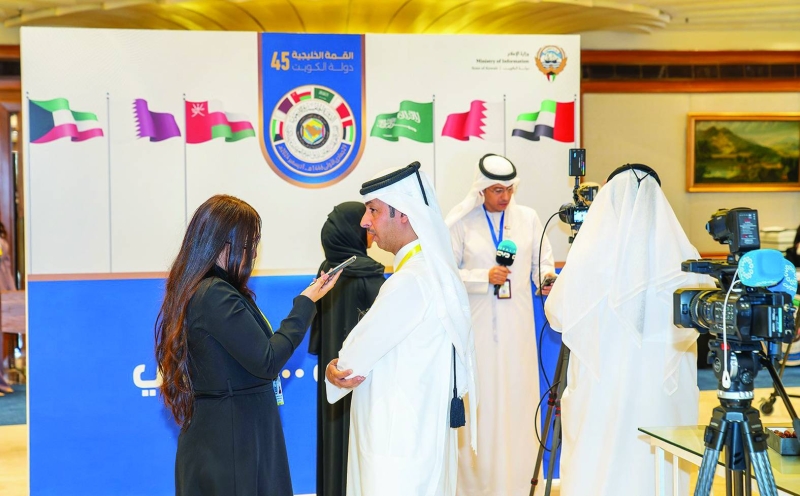 


لقاءات إعلامية في المركز 