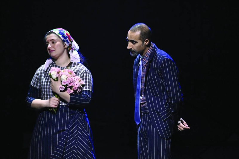 من العرض المسرحي