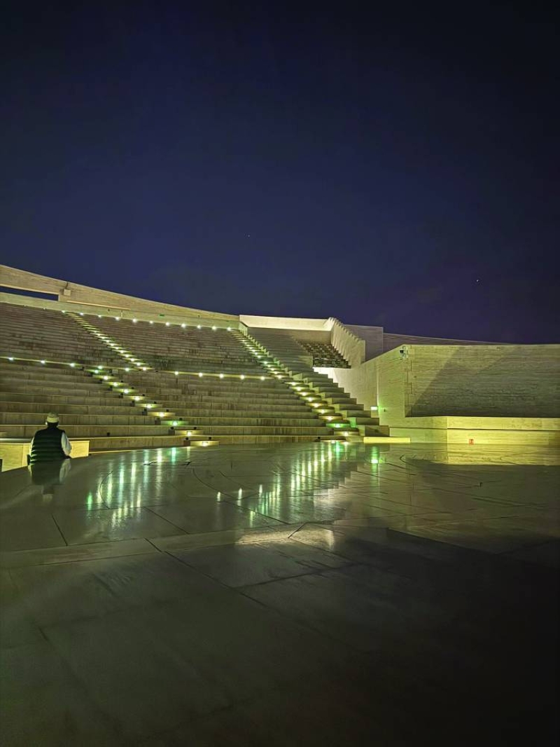 المسرح المكشوف 