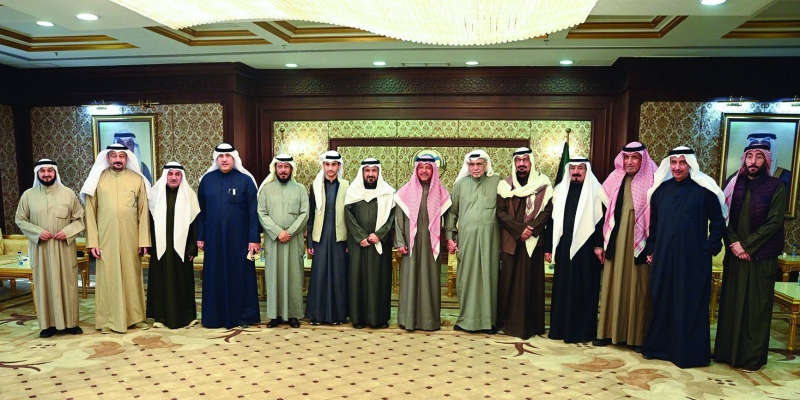 العذبي خلال استقباله المواطنين