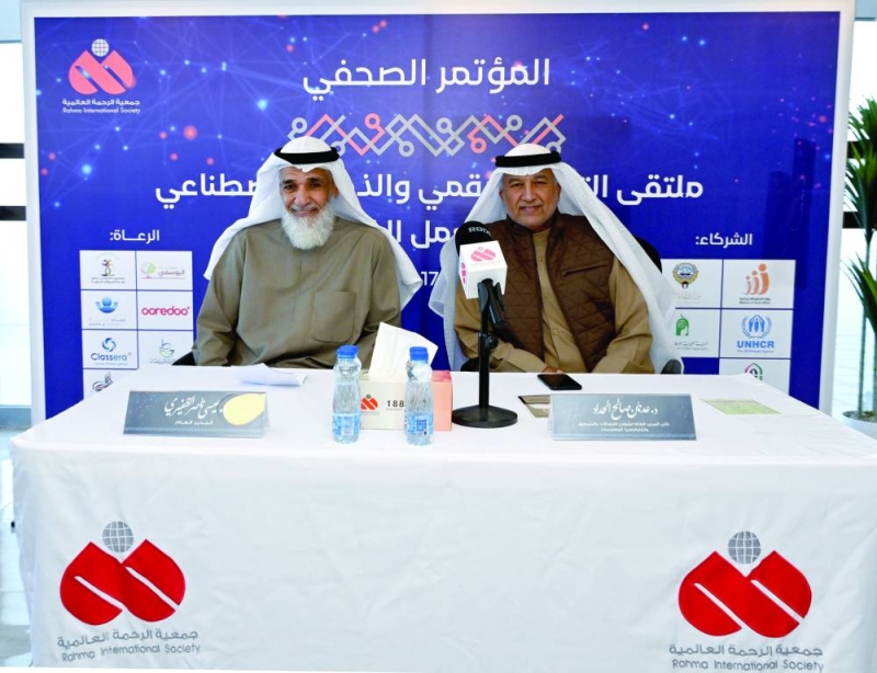 


عدنان الحداد خلال المؤتمر الصحافي	 (تصوير أسعد عبدالله) 