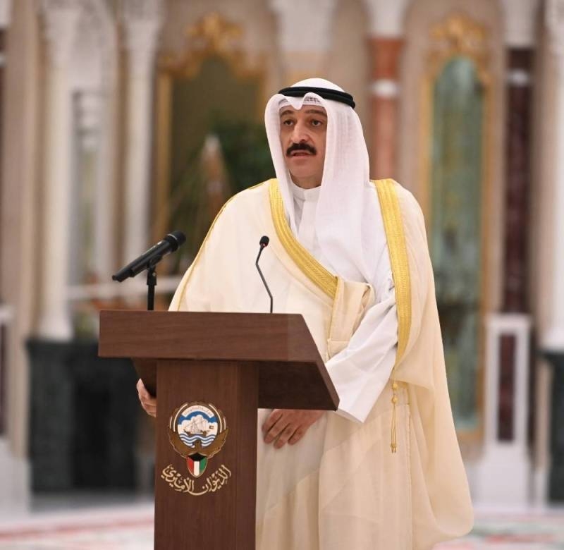 وزير الصحة الدكتور أحمد العوضي 