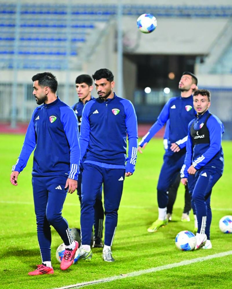 


جانب من تدريبات «الأزرق» 