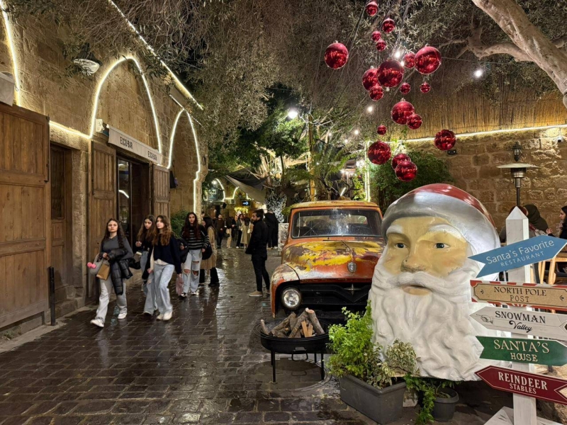 البترون في قلب خريطة العيد