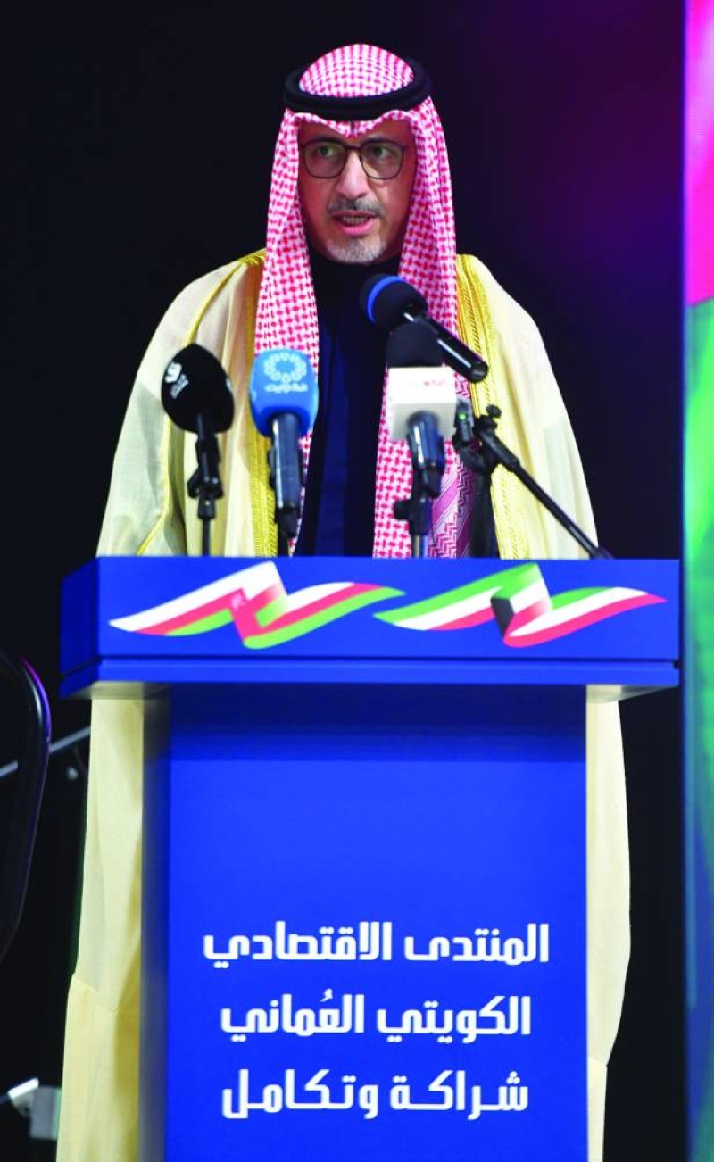 


خليفة العجيل متحدثاً 