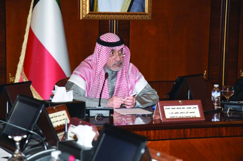 فهد اليوسف خلال اللقاء