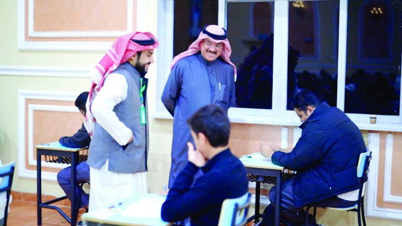 ... وفي حديث مع طالب آخر بلجنة في محافظة الفروانية