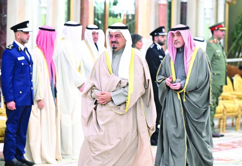 


رئيس الوزراء والنائب الأول 