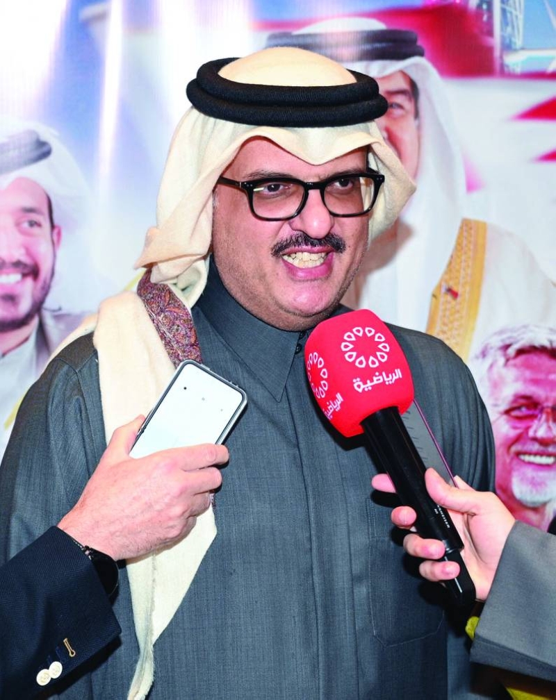 


السفير السعودي مهنئاً 