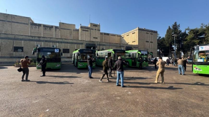  إطلاق عناصر من النظام السابق في حمص 
 