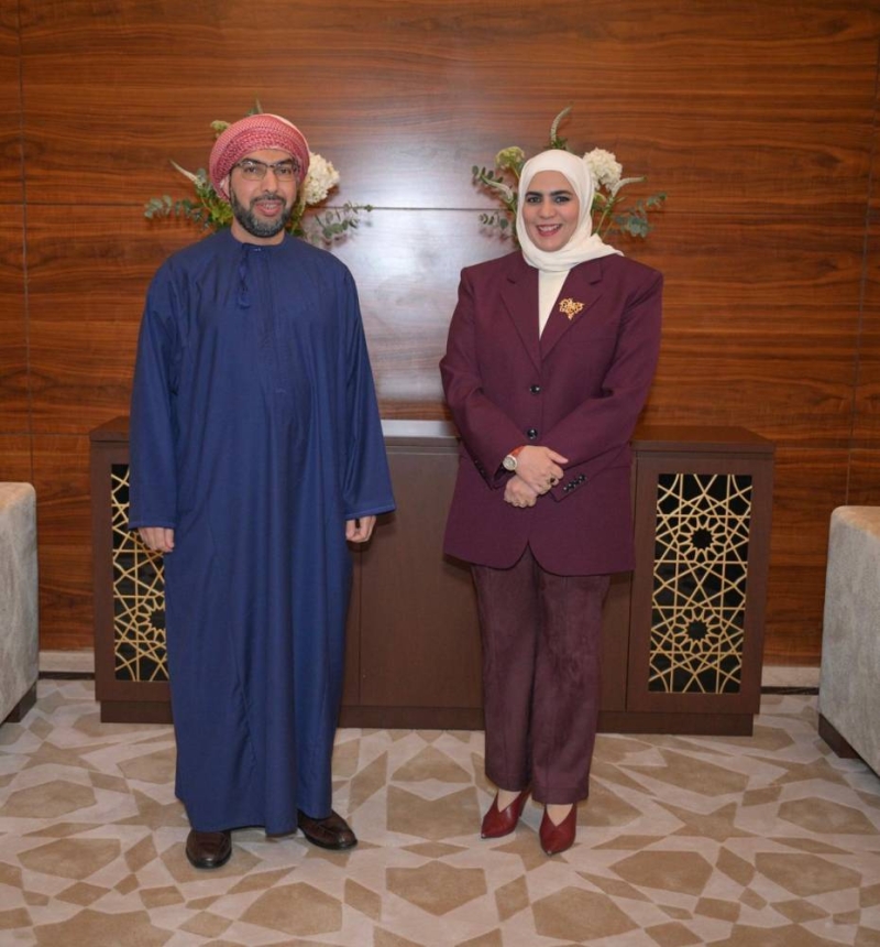 الفصام مع السفير العماني الدكتور صلاح الخروصي 