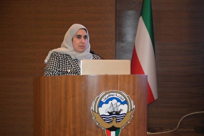 أسيل المنيفي 