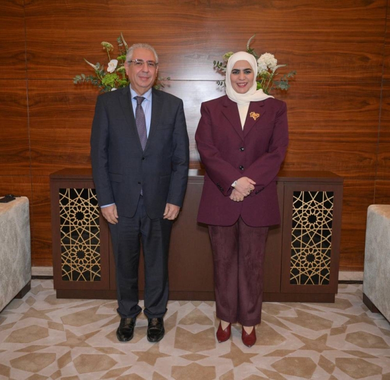 ... ومع السفير المصري أسامة شلتوت