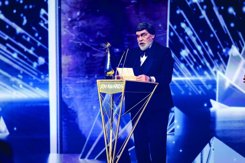 ياسر العظمة