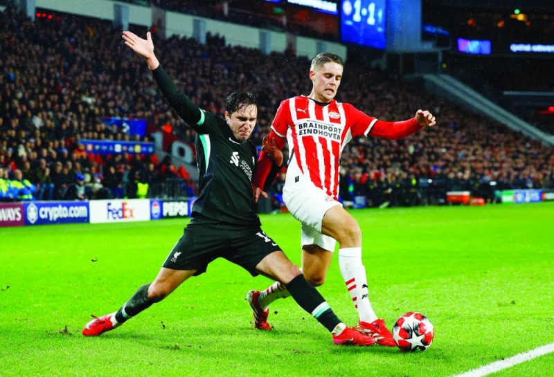 


فيديريكو كييزا خلال مباراة ليفربول مع أيندهوفن	 (رويترز) 