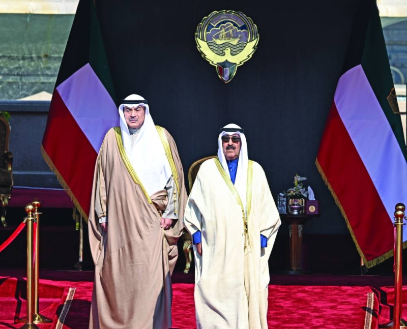 


صاحب السمو وولي العهد لدى عزف النشيد الوطني 