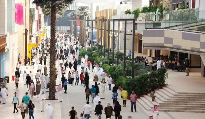 عدد سكان الكويت يقترب من 5 ملايين نسمة 