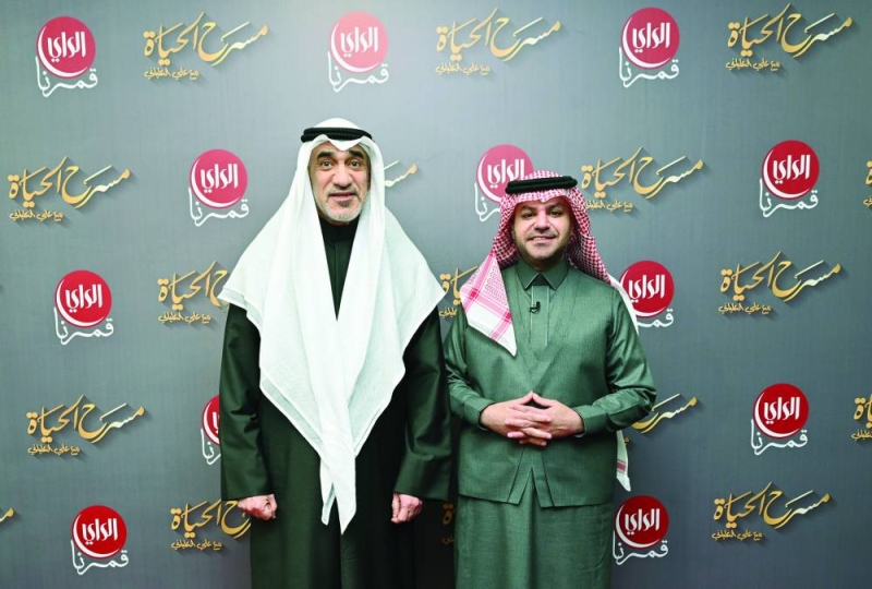 


وزير الداخلية وعلي العلياني 