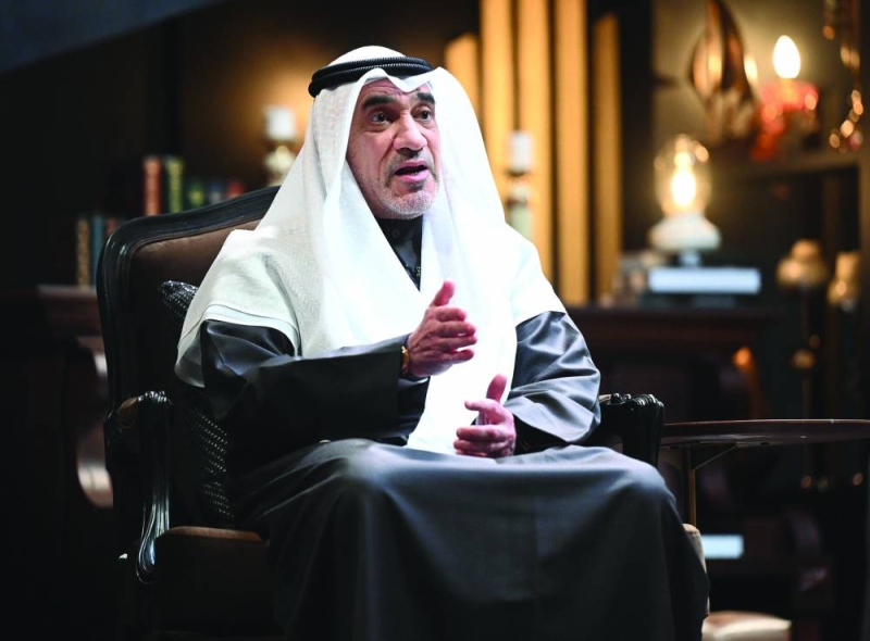 


اليوسف خلال اللقاء في «مسرح الحياة» 