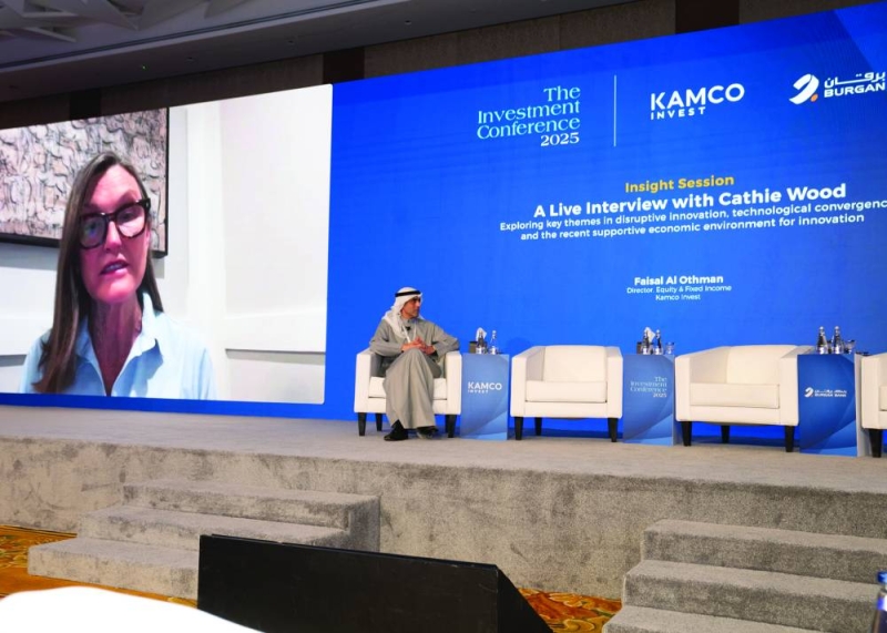 


العثمان محاوراً وود 