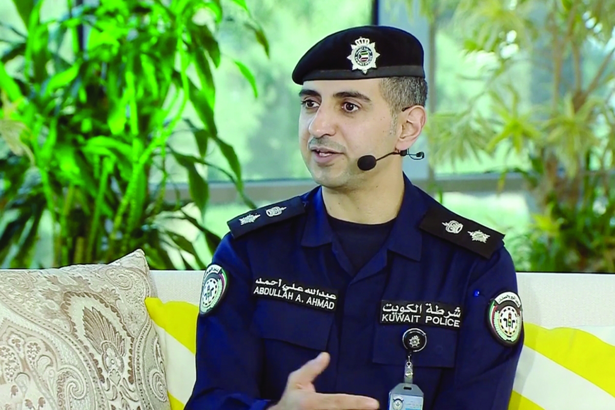 


المقدم عبدالله بو حسن 