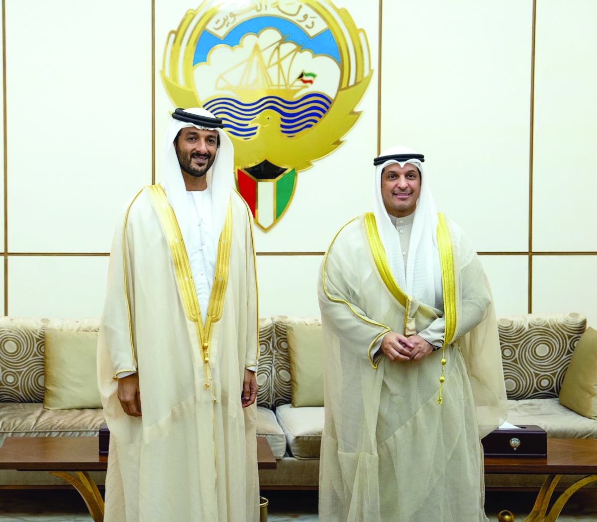 المطيري مستقبلا وزير الاقتصاد الإماراتي 