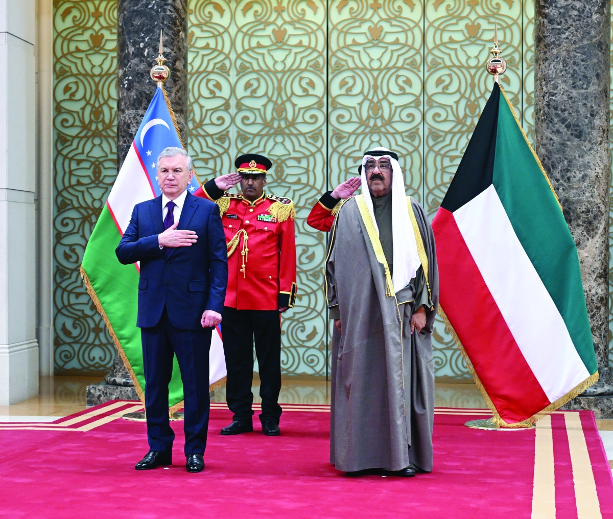 


مراسم رسمية خلال الاستقبال 