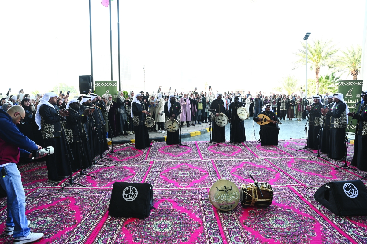 4فقرة استعراضية 