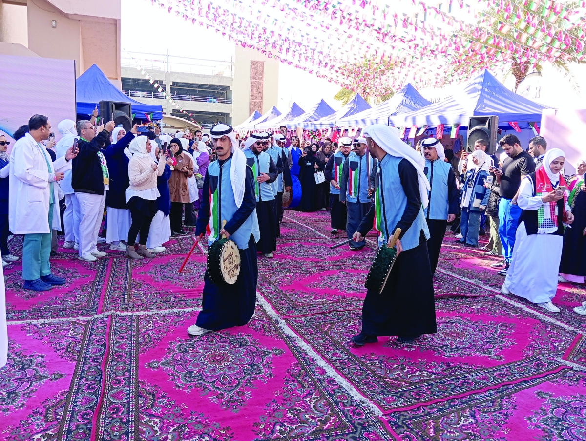 مشاركة فاعلة للفرقة الشعبية