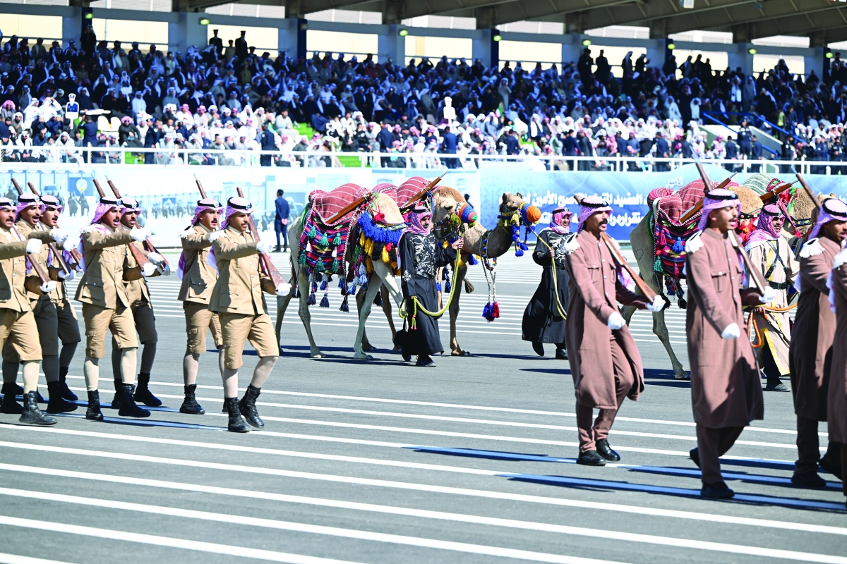 


استعراض مراحل تأسيس الشرطة في وزارة الداخلية 