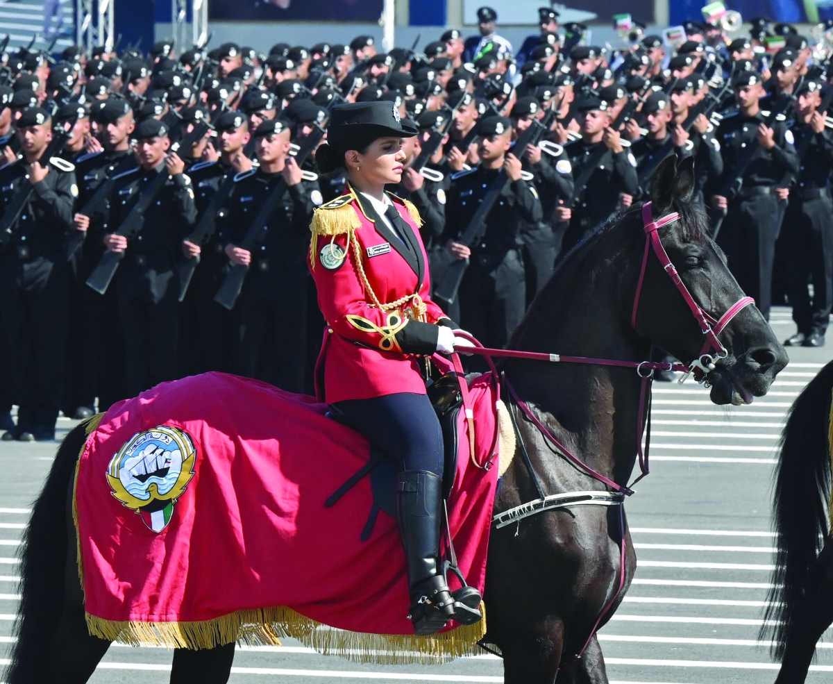 


من الاستعراض  	(تصوير أسعد عبدالله) 