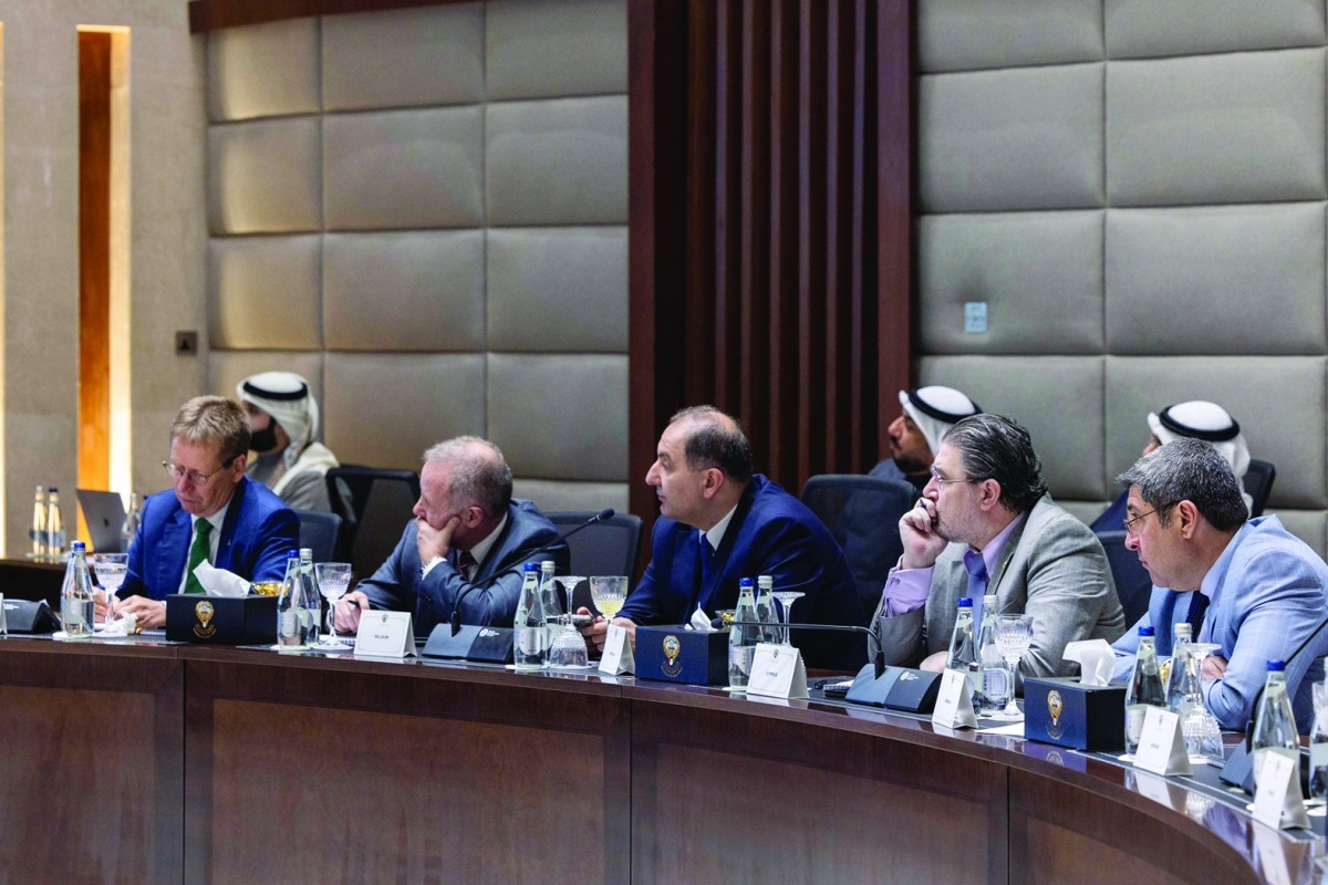 جانب من مشاركة السفراء الأوروبيين في الاجتماع 
