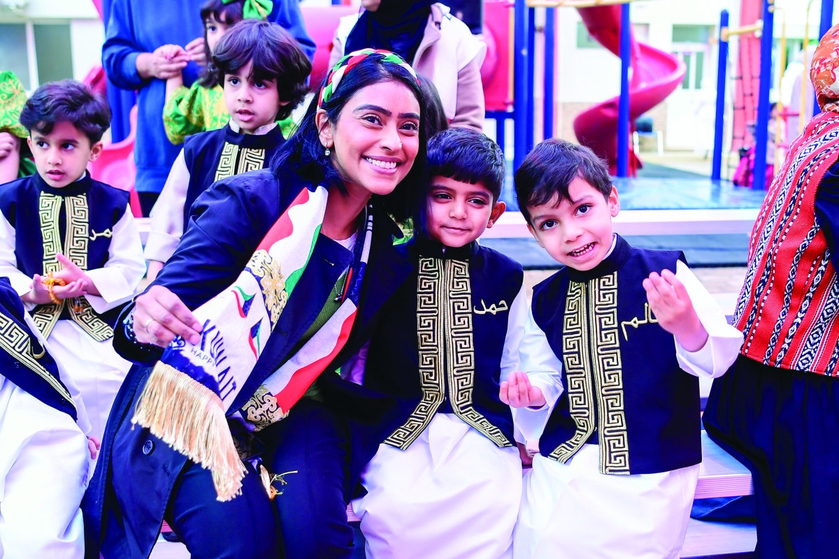 


فرحة الأعياد على الوجوه 