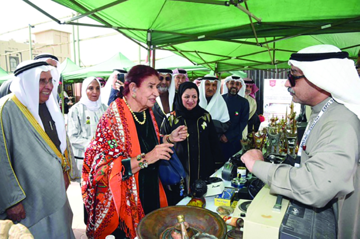 


جولة في المعرض المصاحب للاحتفالية 