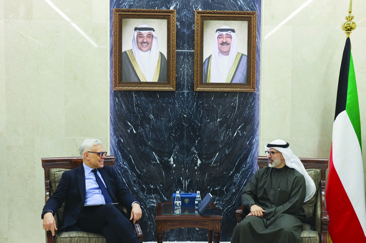 نائب وزير الخارجية مستقبلاً بوبوفسكي 