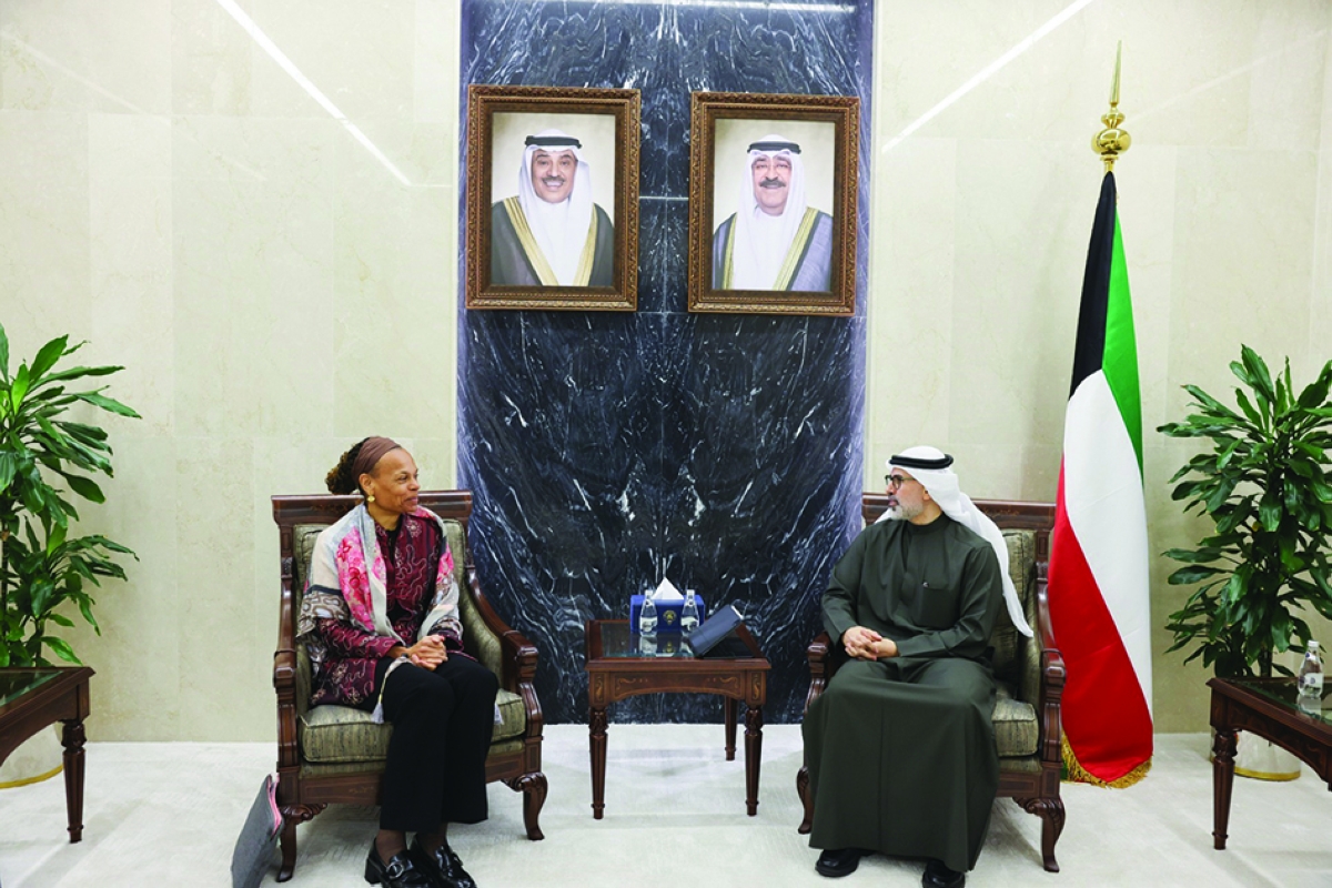 الجابر لدى استقباله باتريشيا دانزي 