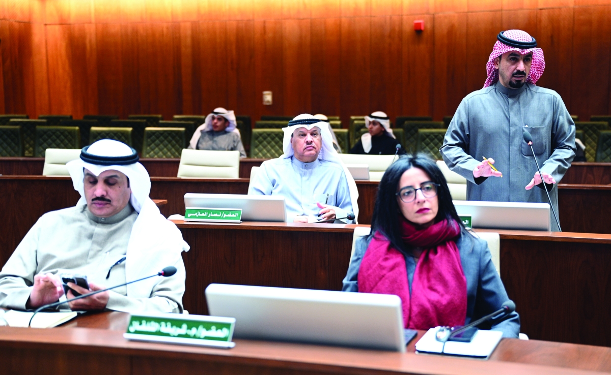 


جانب من الجلسة   		 (تصوير نايف العقلة) 