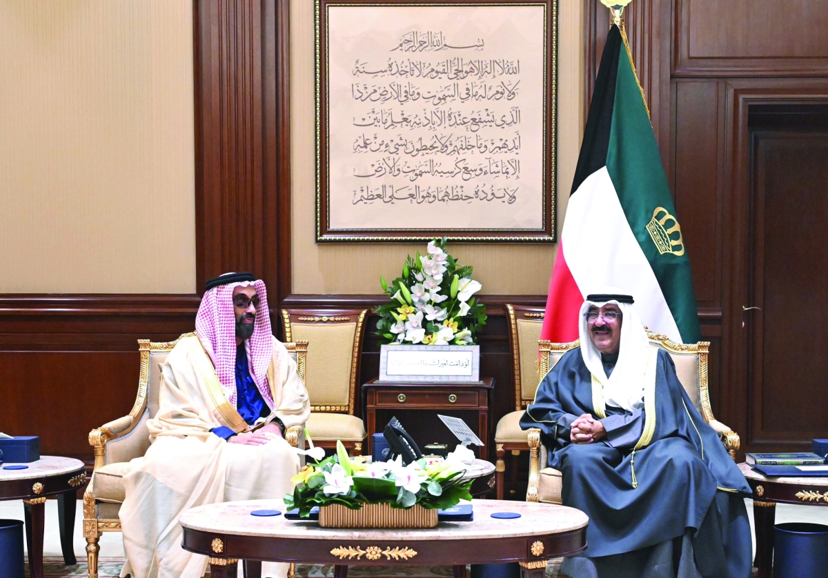 


سمو الأمير مستقبلاً الشيخ طحنون بن زايد 