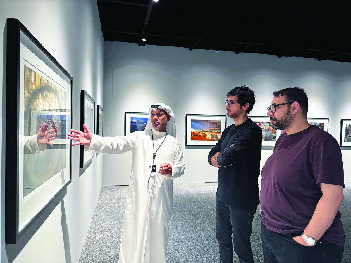 


شرح الصور ومعاناة قطاع غزة للزوار 