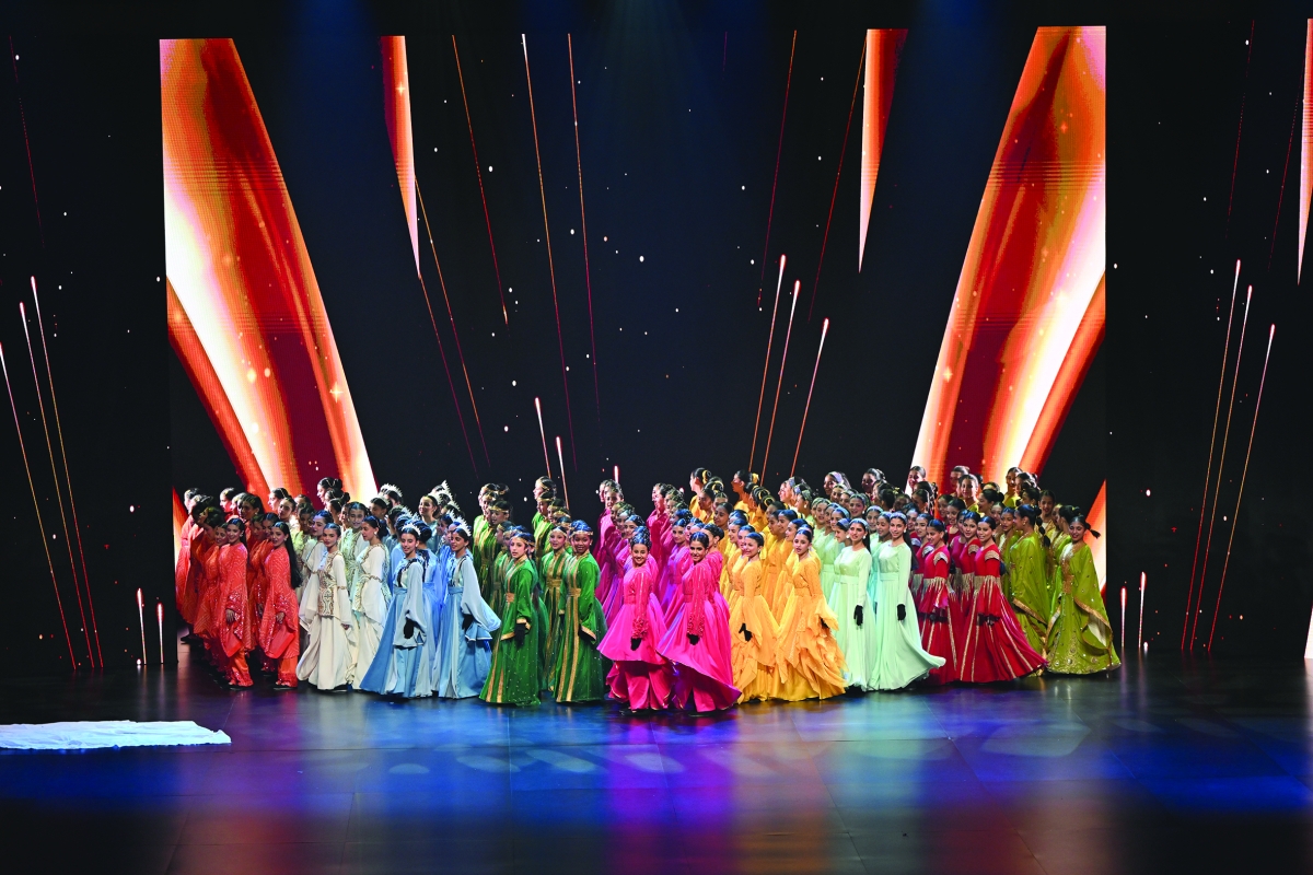 


فقرة من الأوبريت 