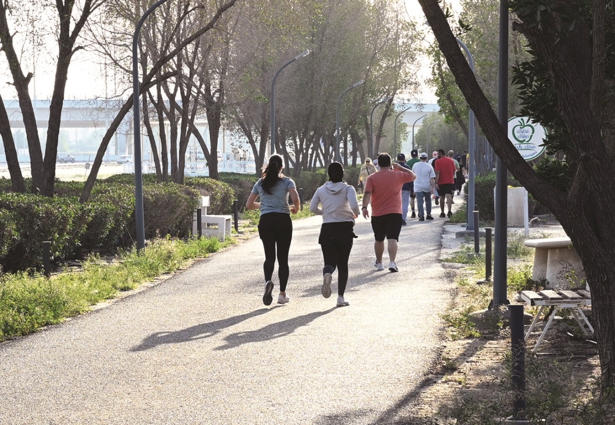 ممشى حديقة مشرف  (تصوير نايف العقلة)