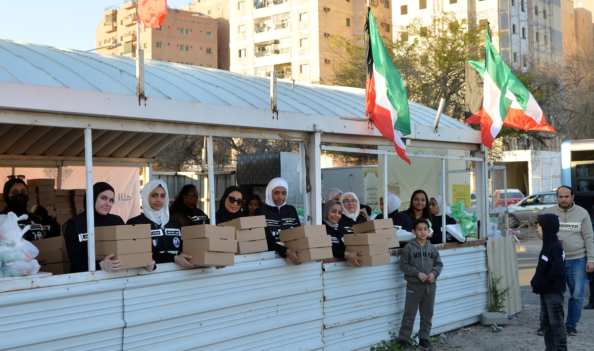 الاستعدادات اكتملت قبل توزيع الوجبات 