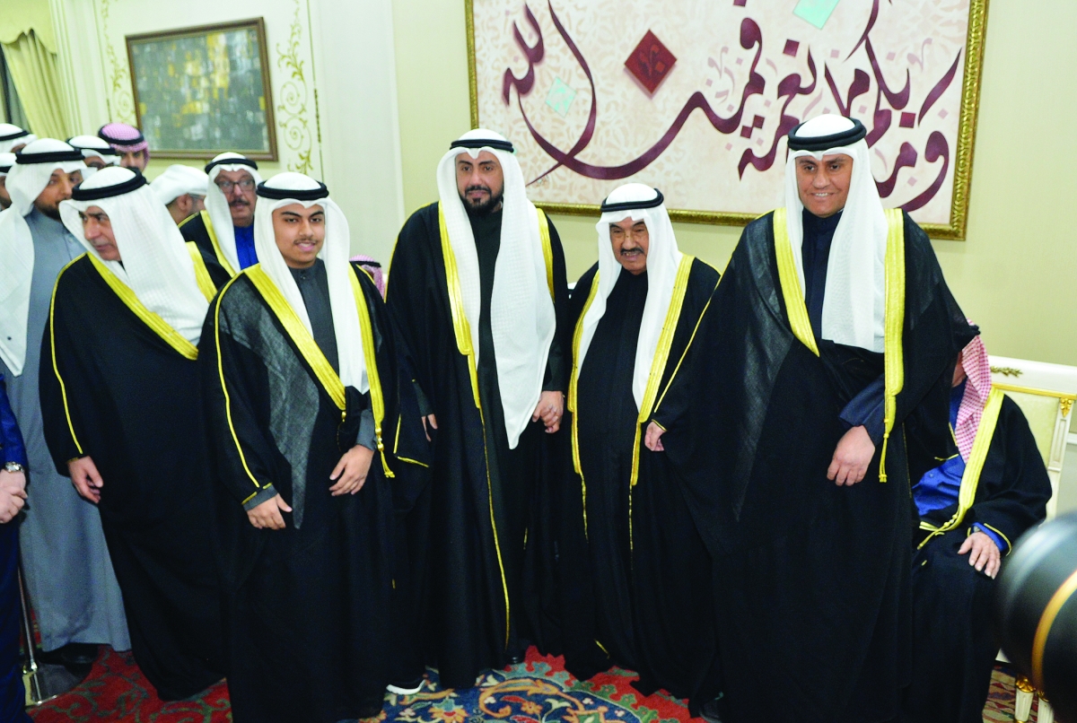 


باسل الصباح وعدد من المهنئين 