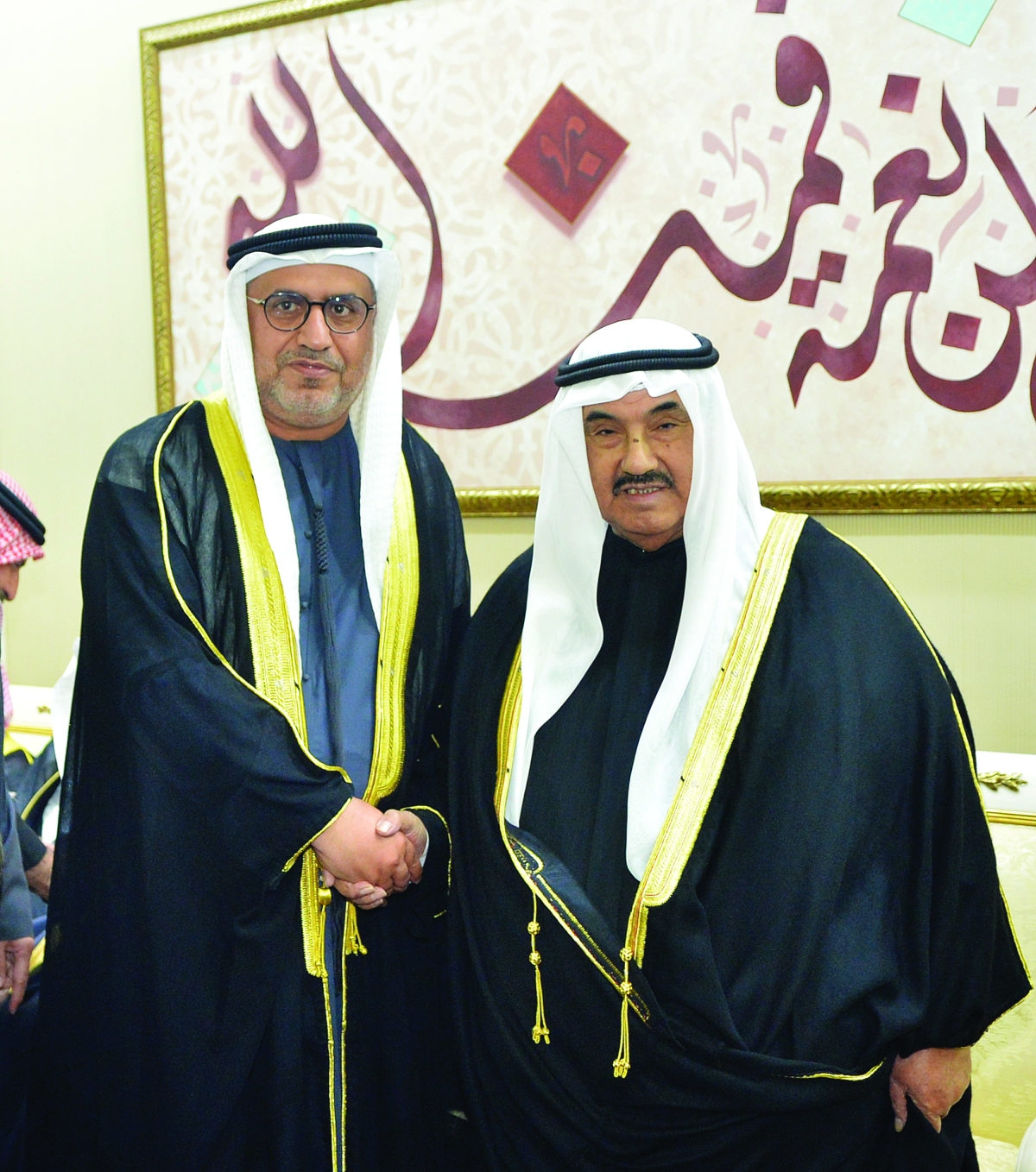 السفير الإماراتي مهنئاً