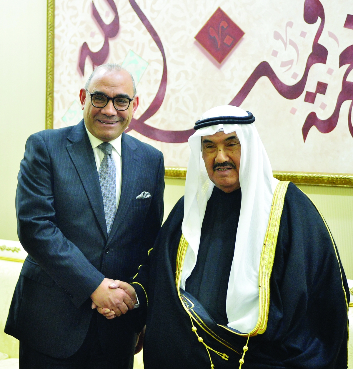 السفير العراقي مهنئاً