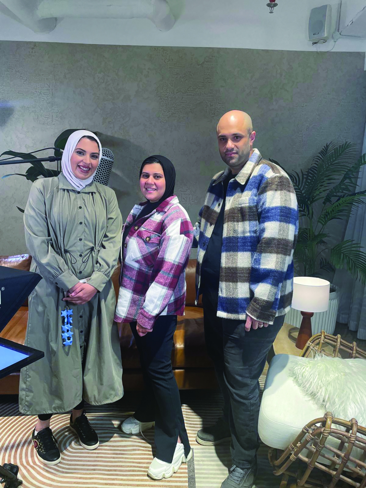 


أمجد الشعشاعي وياسمين جمال وفرح الخواجة 