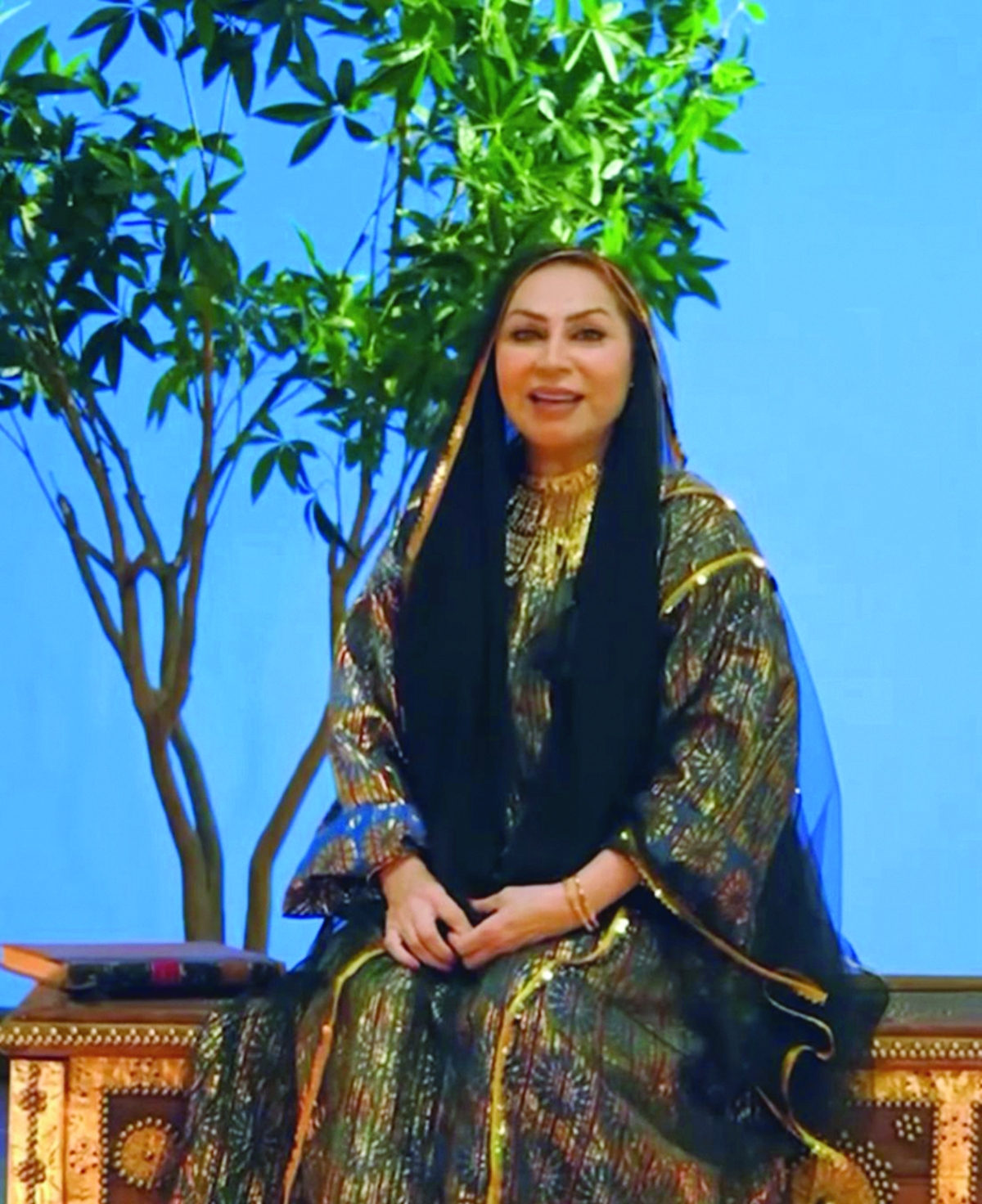 


زهرة الخرجي في «غطاوي حبابة» 